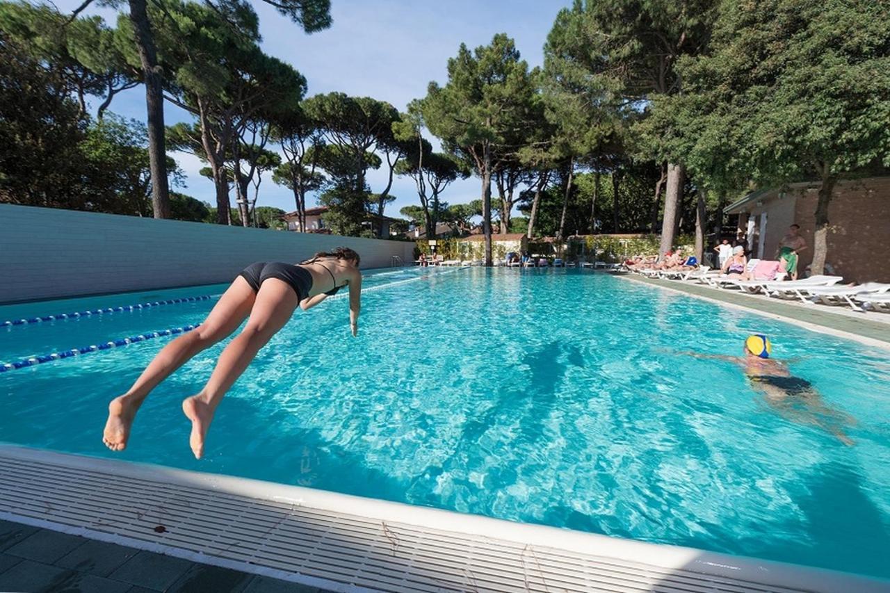Buona Mobile Homes On Camping Mare E Pineta ليدو دي سبينا المظهر الخارجي الصورة