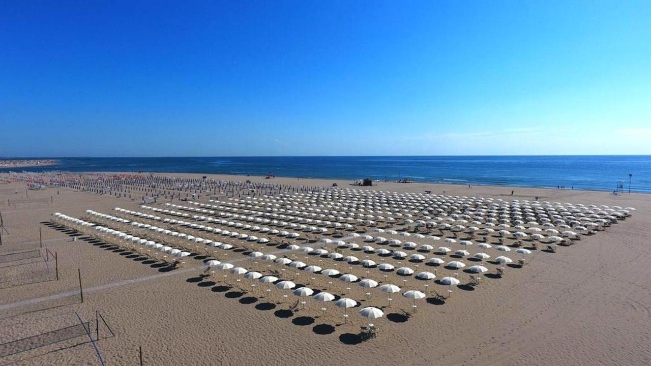 Buona Mobile Homes On Camping Mare E Pineta ليدو دي سبينا المظهر الخارجي الصورة