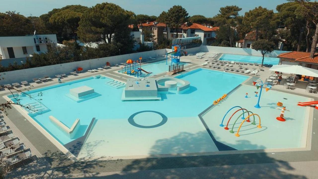 Buona Mobile Homes On Camping Mare E Pineta ليدو دي سبينا المظهر الخارجي الصورة