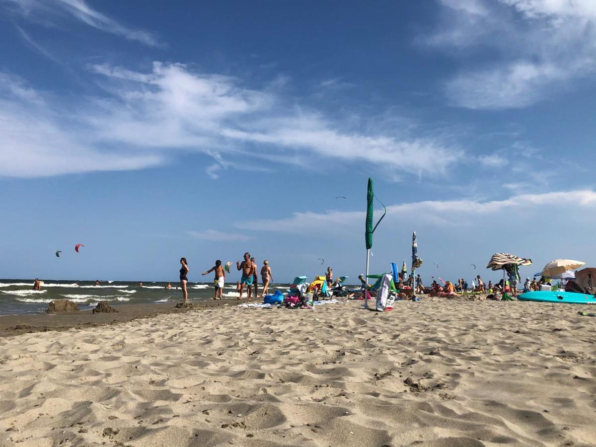Buona Mobile Homes On Camping Mare E Pineta ليدو دي سبينا المظهر الخارجي الصورة