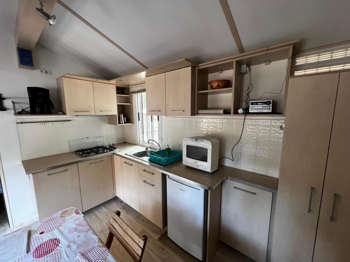 Buona Mobile Homes On Camping Mare E Pineta ليدو دي سبينا المظهر الخارجي الصورة