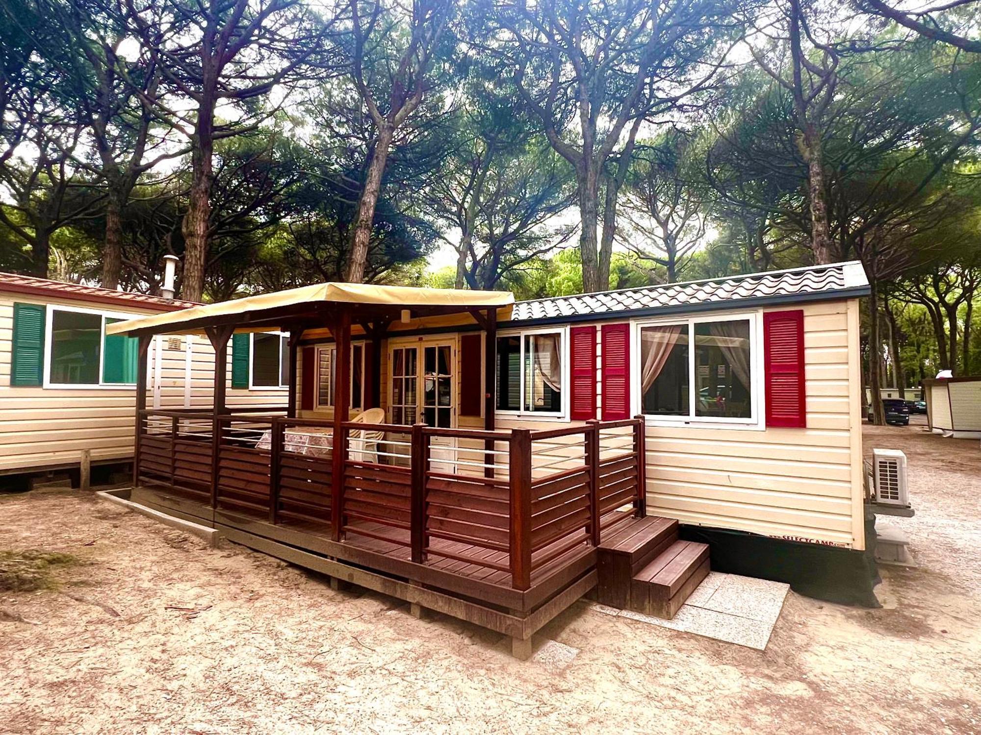 Buona Mobile Homes On Camping Mare E Pineta ليدو دي سبينا المظهر الخارجي الصورة